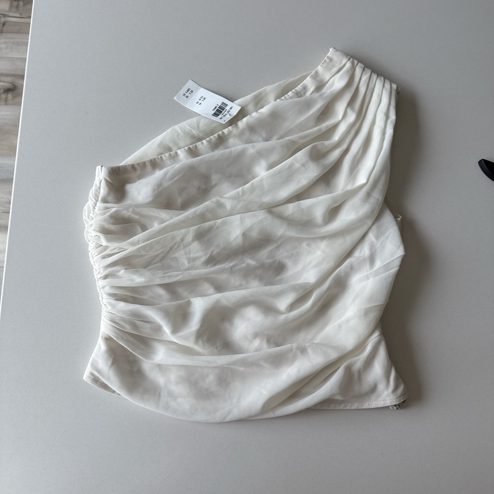 Abercrombie one shoulder top XS